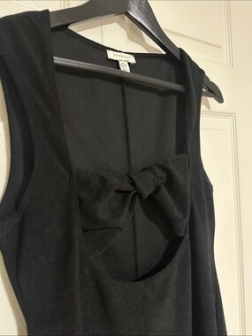 TOPSHOP - Black Sleeveless Midi Dress with Cut Out Detail